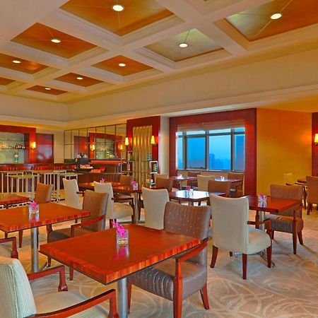 Sheraton Chengdu Lido Hotel מראה חיצוני תמונה