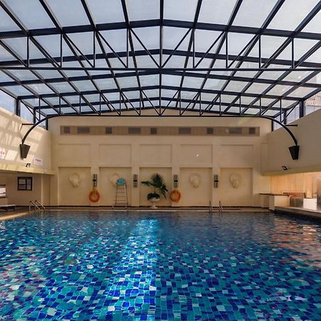 Sheraton Chengdu Lido Hotel מראה חיצוני תמונה