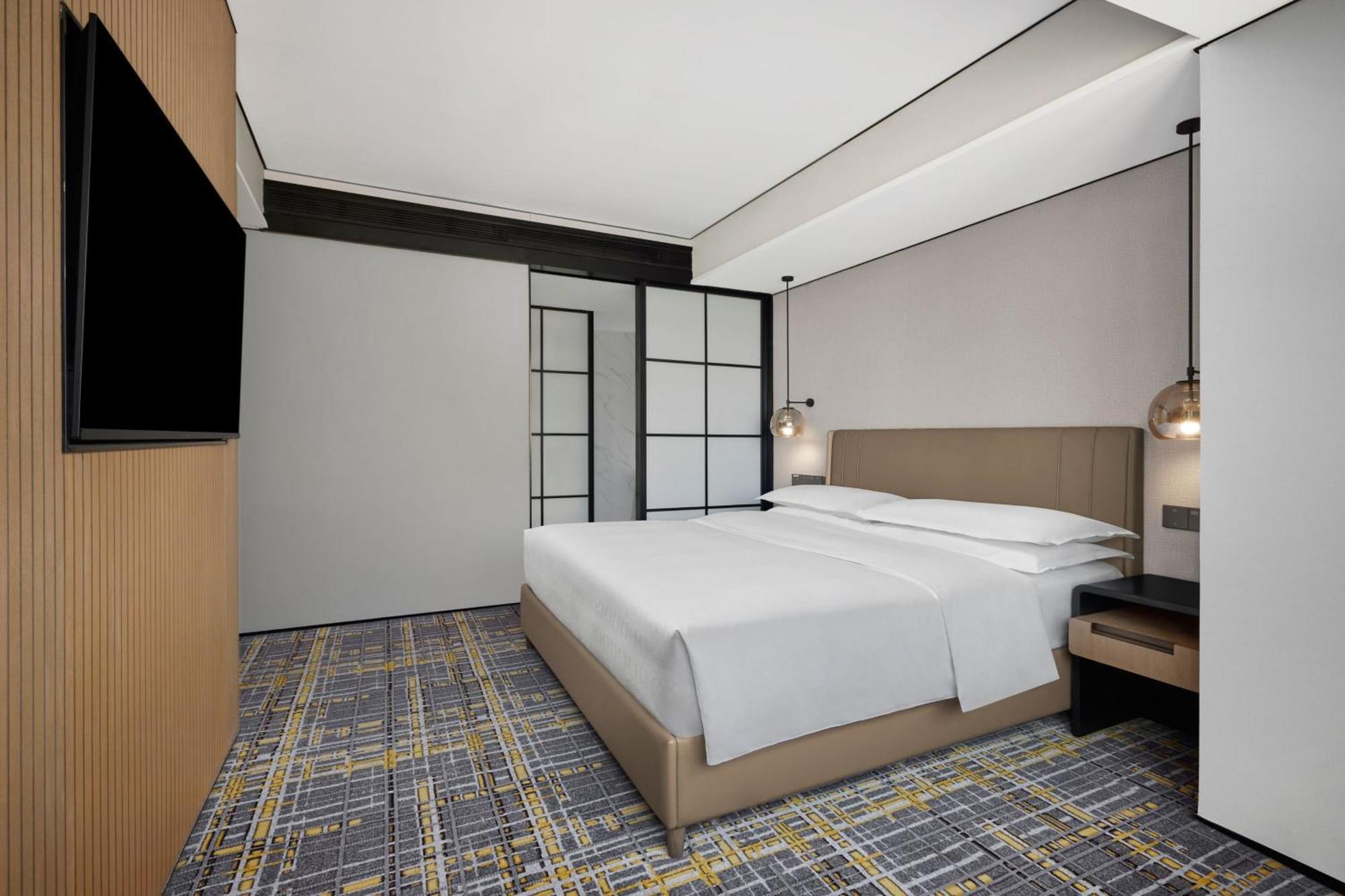 Sheraton Chengdu Lido Hotel מראה חיצוני תמונה