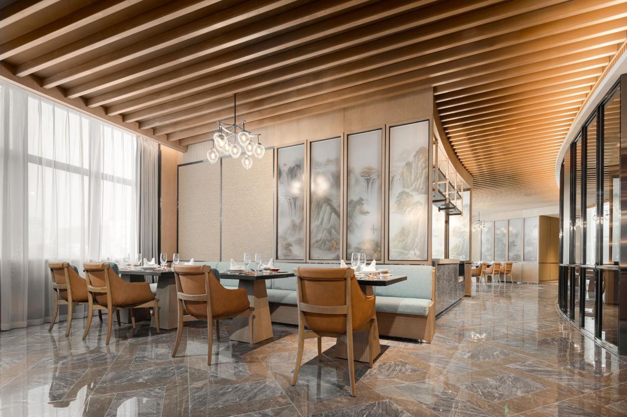 Sheraton Chengdu Lido Hotel מראה חיצוני תמונה