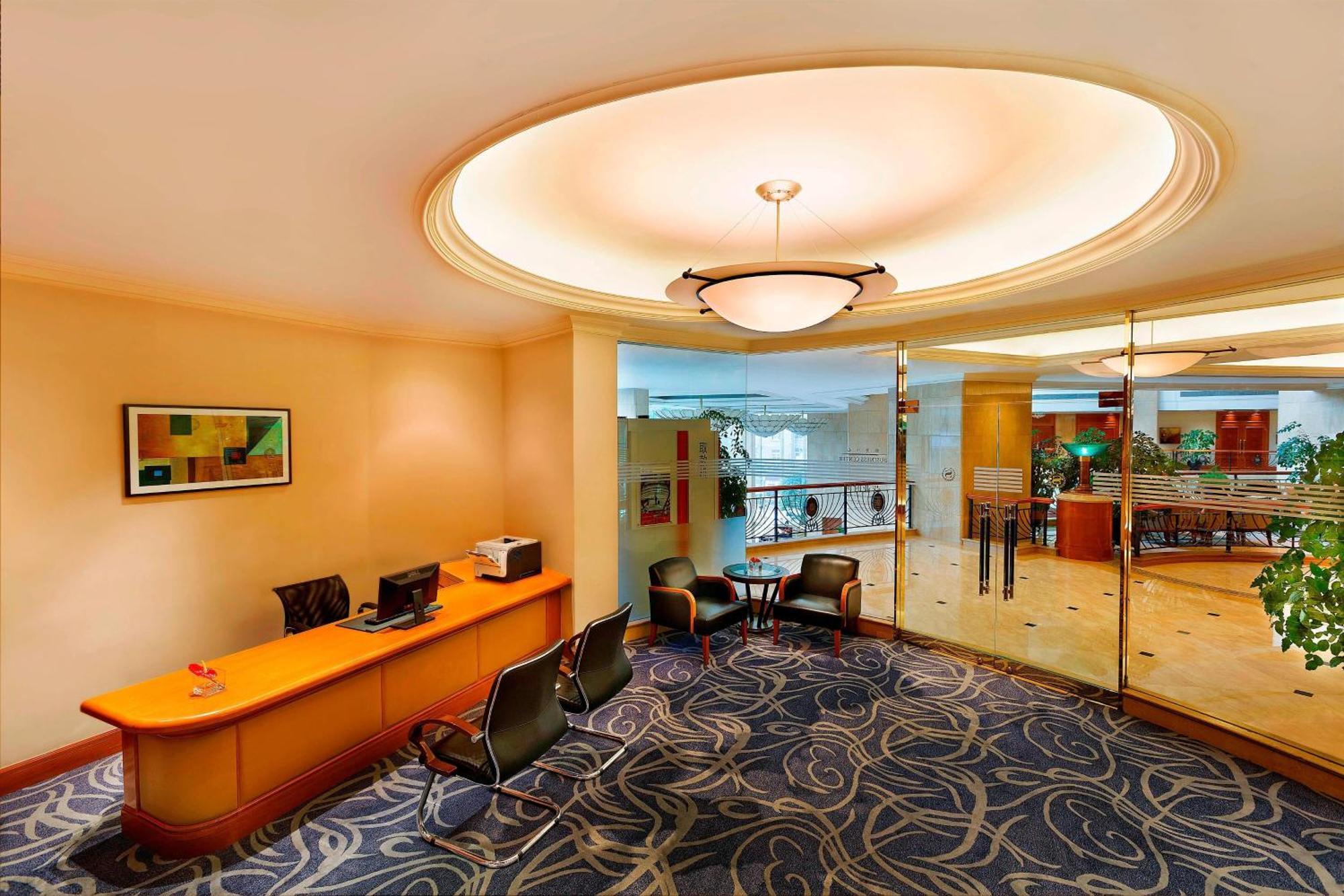 Sheraton Chengdu Lido Hotel מראה חיצוני תמונה